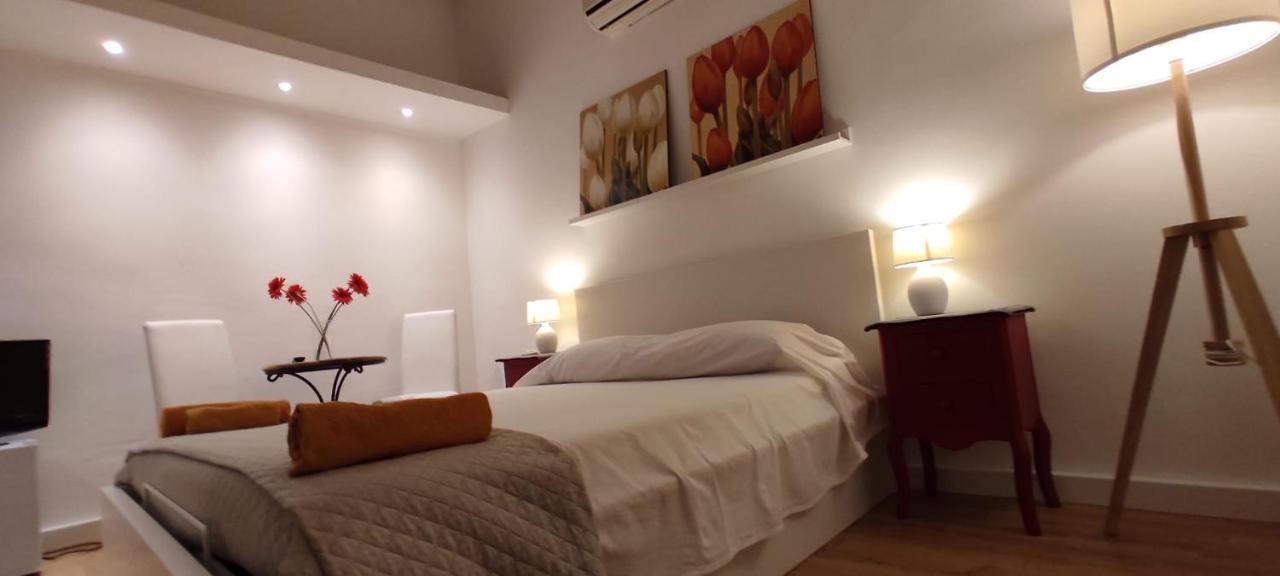 Krly Exclusive Rooms Cagliari Eksteriør bilde