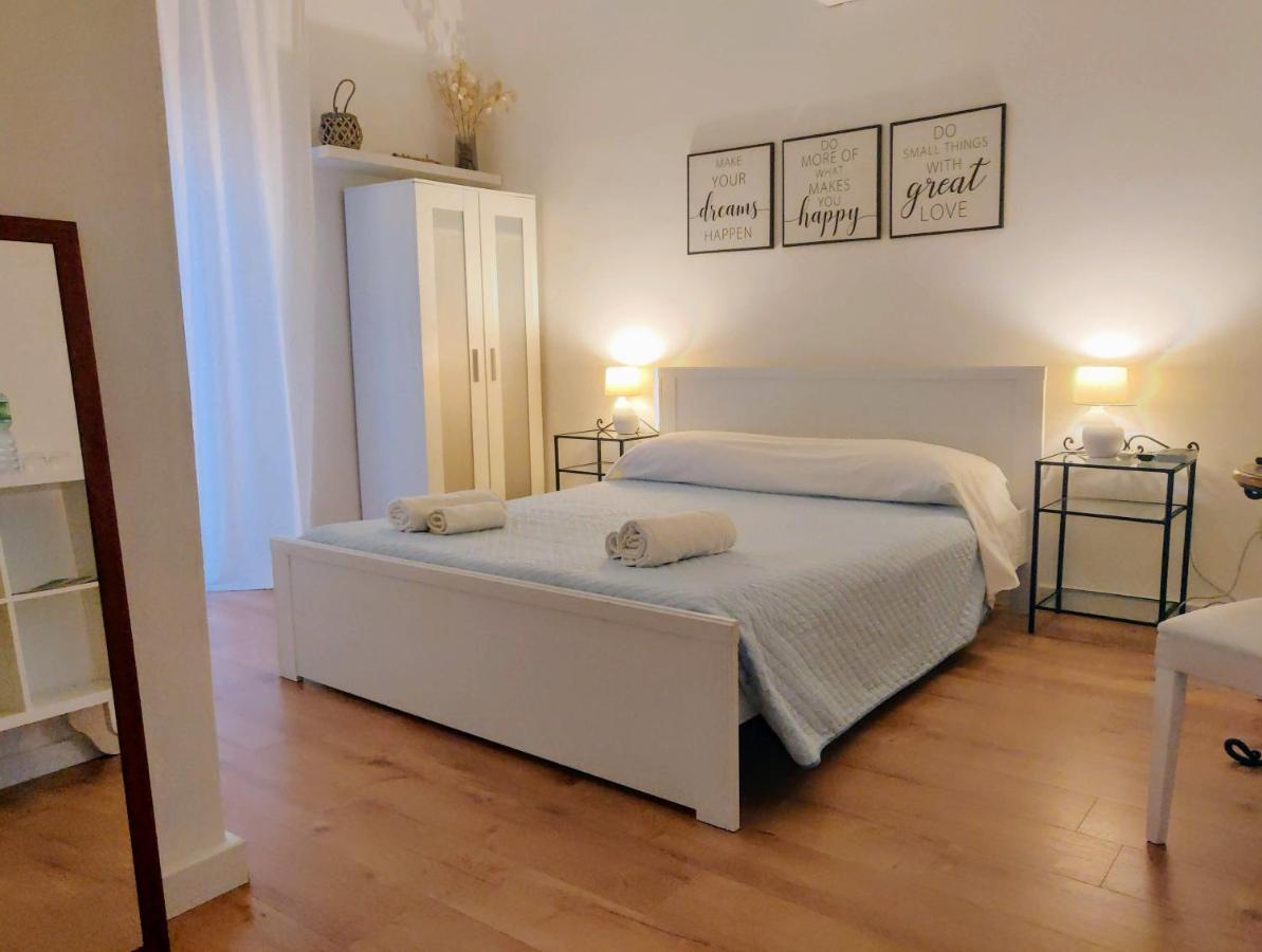 Krly Exclusive Rooms Cagliari Eksteriør bilde